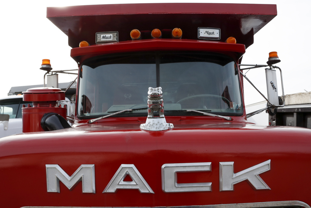 Mon. 8:44 a.m.: Workers at Mack Trucks go on strike after rejecting tentative contract deal | News, Sports, Jobs - Vimarsana News
